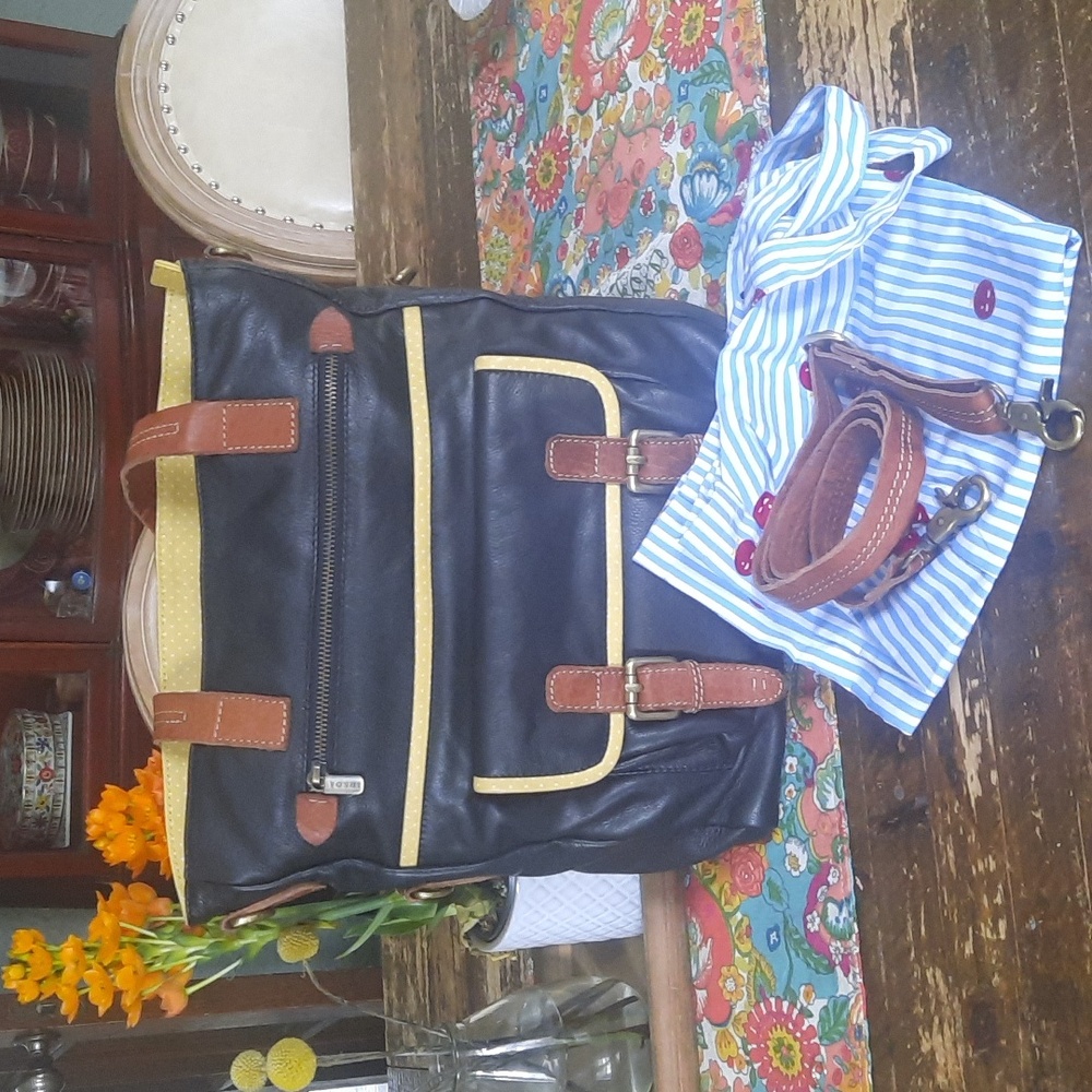 Yoshi Lichfield Fontaine bag purse with shoulder strap and bonus shopping bag